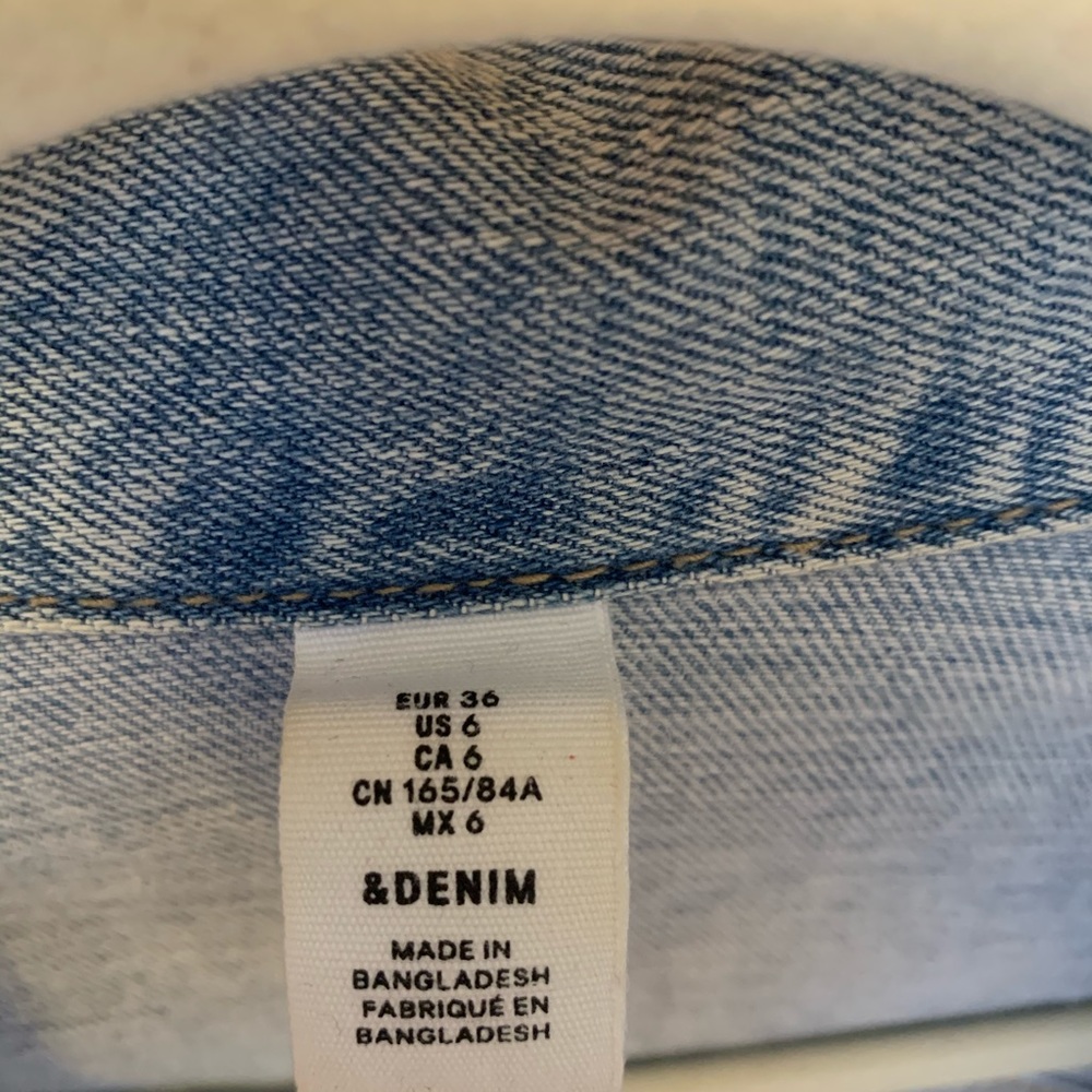 Barely Worn Jean Jacket - image 2